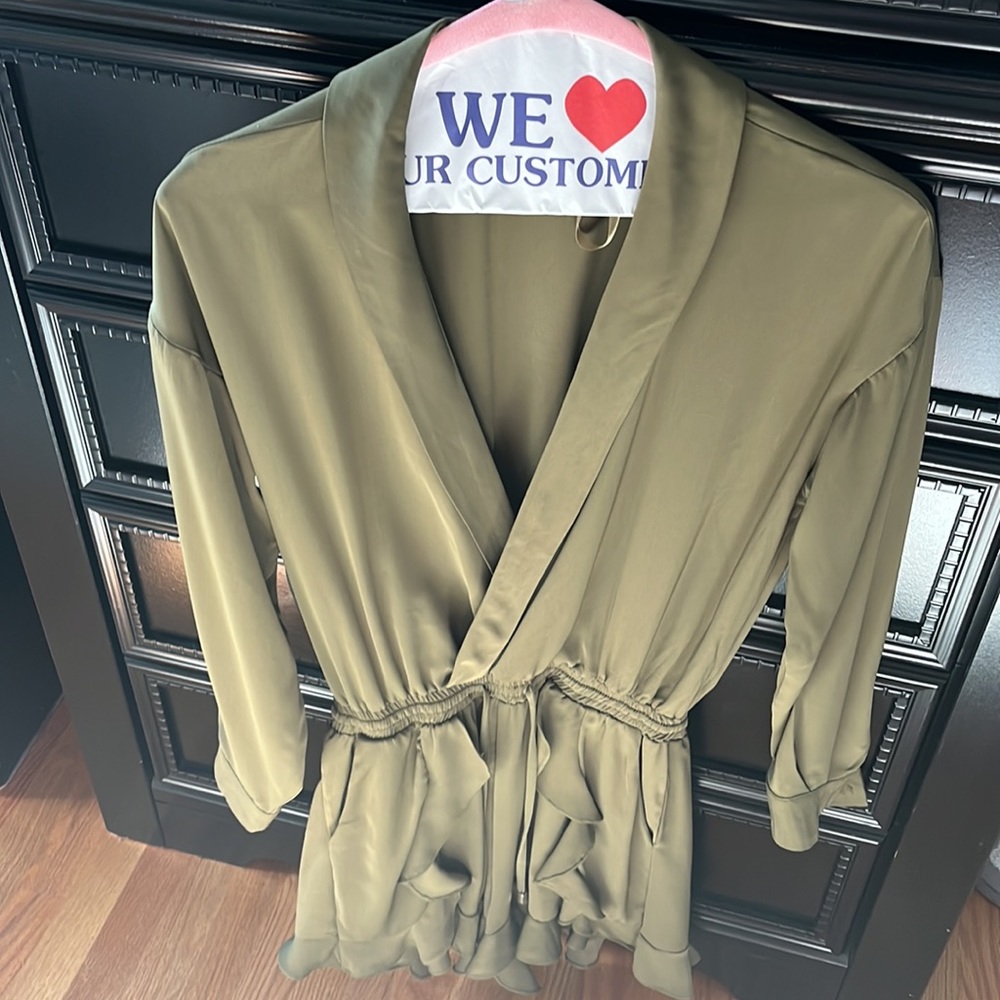 Green ruffle shorts romper